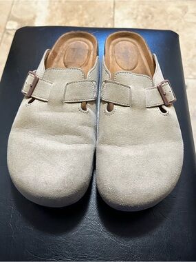 Suede Slip-On Clogs in Light Taupe - Birkenstock Boston Look-a-Like